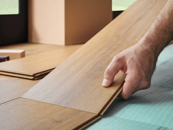 Hochwertige Laminatverlegung